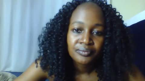 Snapshot of nutgal_ chatting on March 5, 12:01 pm nutgal online show from March 5, 12:01 pm