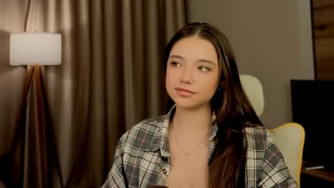 Rachel online show from June 5, 7:52 pm