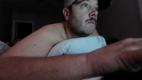 nuttincowboy727272 online show from February 14, 3:53 pm