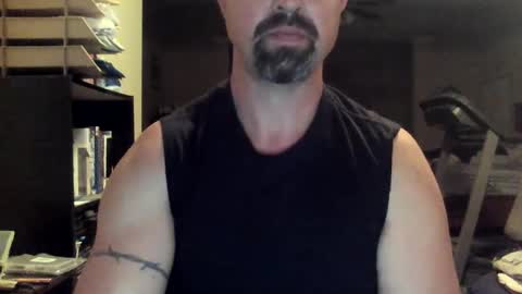 nvrenuff1979 online show from September 11, 9:53 am