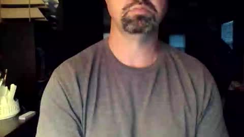 nvrenuff1979 online show from December 19, 12:34 pm