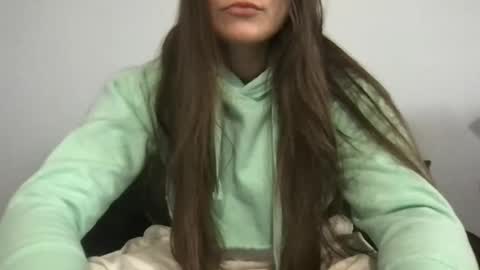 nvrgnkno online show from December 15, 3:27 pm