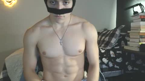 NVSINZ online show from February 3, 10:15 pm