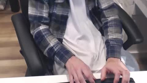 nwih2018 online show from December 2, 5:52 pm