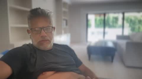 nxnw7676 online show from July 17, 1:51 pm