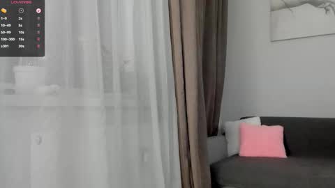 Snapshot of nya_babe chatting on March 6, 12:40 am nya_babe online show from March 6, 12:40 am