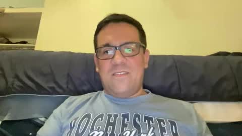 nyc_bk_ online show from December 3, 2:30 am