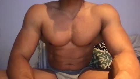 Snapshot of nyccute chatting on October 31, 1:17 am ONLYFANS xcolombianboy online show from October 31, 1:17 am