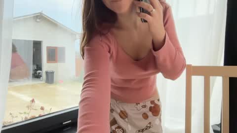 Nicol online show from December 5, 12:36 pm