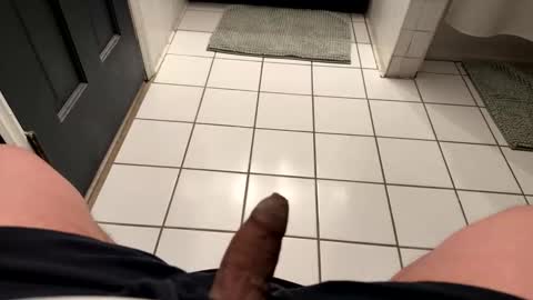 nycpapi2424 online show from March 28, 4:23 am