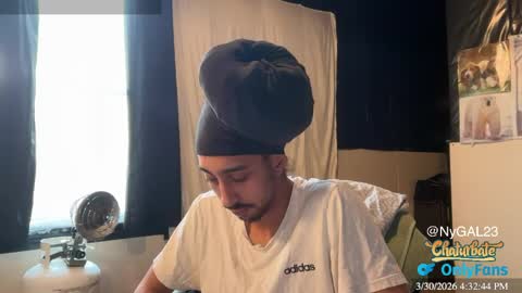 Snapshot of nygal23 chatting on March 30, 8:32 pm nygal23 online show from March 30, 8:32 pm