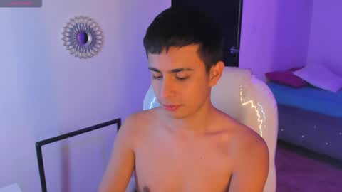 nyko_ds online show from December 4, 3:49 am