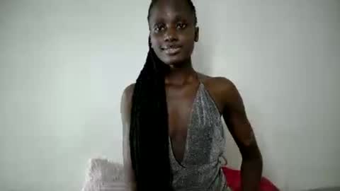 nylamoon1 online show from July 1, 8:30 pm
