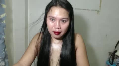 nylecummer online show from February 25, 9:24 pm