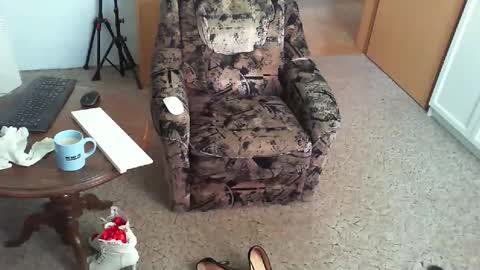 Snapshot of nyloniasau chatting on March 18, 6:27 am Strumpfhose online show from March 18, 6:27 am