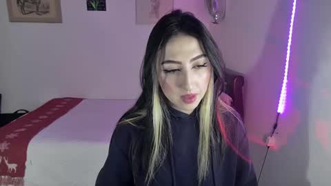 Frida online show from December 5, 3:37 am