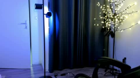 Snapshot of nymphadora__ chatting on April 20, 8:43 pm Steff online show from April 20, 8:43 pm