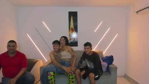 Snapshot of nympho_nathy_sophi chatting on December 13, 9:09 pm nympho_nathy_sophi online show from December 13, 9:09 pm