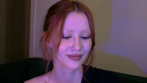 Snapshot of nyra_thira chatting on March 9, 6:12 pm nyra_thira online show from March 9, 6:12 pm