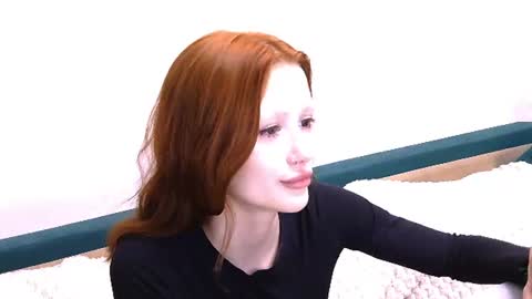 Snapshot of nyra_thira chatting on July 27, 8:27 pm nyra_thira online show from July 27, 8:27 pm