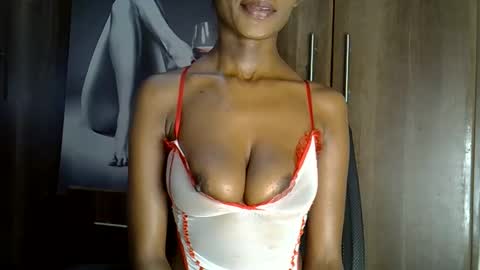 nyverra online show from June 5, 6:52 am