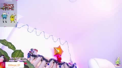 Snapshot of nyx_andria chatting on December 29, 9:17 am Alex . online show from December 29, 9:17 am