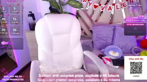 Snapshot of nyx_andria chatting on February 20, 12:52 am Alex . online show from February 20, 12:52 am