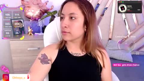 Snapshot of nyx_andria chatting on September 17, 9:05 pm Alex . online show from September 17, 9:05 pm