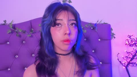 Snapshot of nyx_nayla chatting on December 9, 6:14 pm online show from December 9, 6:14 pm