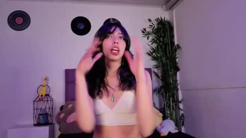 Snapshot of nyx_nayla chatting on September 13, 4:01 am online show from September 13, 4:01 am