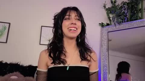 Snapshot of nyx_nayla chatting on September 29, 2:27 am online show from September 29, 2:27 am