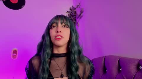 Snapshot of nyx_nayla chatting on January 14, 6:52 am online show from January 14, 6:52 am