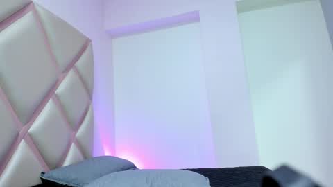 Nyx  online show from June 8, 12:49 pm