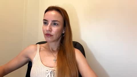Snapshot of nyxelia_ chatting on November 21, 8:35 am Anastasia online show from November 21, 8:35 am