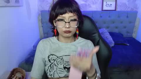 nyxie online show from October 3, 7:55 pm