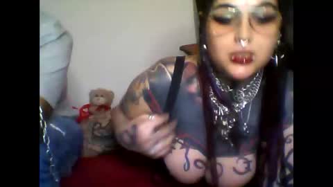 Snapshot of nyxvelon chatting on October 18, 8:09 pm Domina Nyx online show from October 18, 8:09 pm