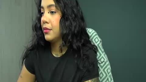 Snapshot of obeyval chatting on March 2, 7:15 am Vale online show from March 2, 7:15 am