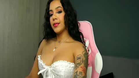 Snapshot of obeyval chatting on March 15, 7:58 am Vale online show from March 15, 7:58 am