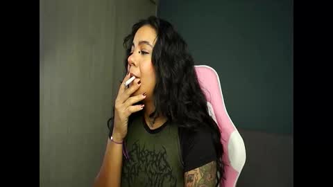 Snapshot of obeyval chatting on March 29, 8:47 am Vale online show from March 29, 8:47 am