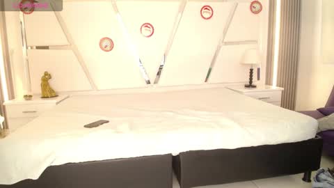 oblivionlove online show from January 6, 8:23 pm