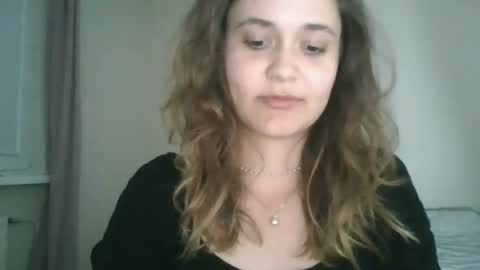 Snapshot of obsessionx_eve chatting on May 6, 6:24 pm obsessionx_eve online show from May 6, 6:24 pm