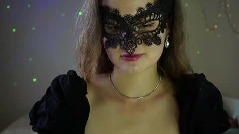 Snapshot of obsessionx_eve chatting on June 3, 2:33 pm obsessionx_eve online show from June 3, 2:33 pm