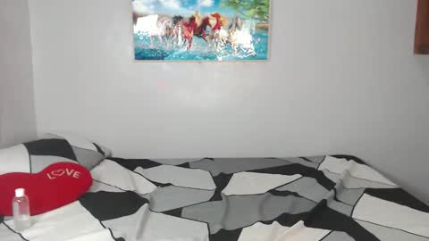 Miss Sidiaget one of my socials and lets plan our meet up there HATE CHEAP GUYS online show from October 28, 12:19 pm