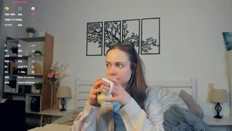 Snapshot of obsidiva chatting on March 5, 8:38 pm Elis online show from March 5, 8:38 pm