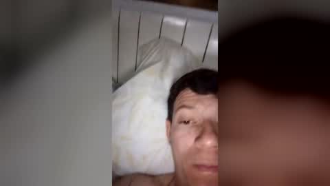 ocampojhon503 online show from July 21, 7:49 pm