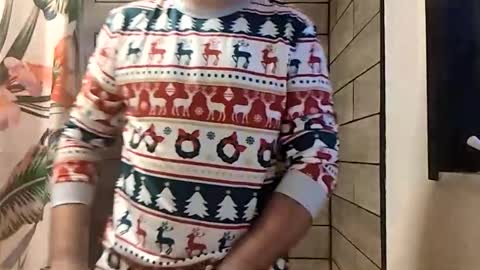 ocassional_dreams online show from December 14, 12:21 pm