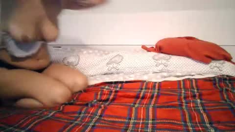 occhiazzurri96 online show from October 11, 8:02 am