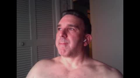 Snapshot of oceanmanx chatting on February 17, 5:04 am Ocean online show from February 17, 5:04 am