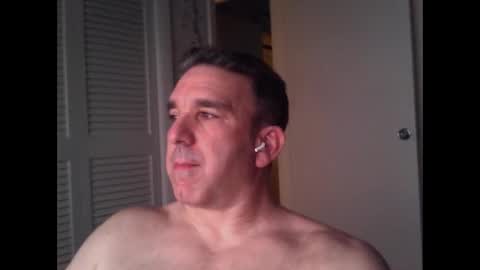 Snapshot of oceanmanx chatting on March 15, 4:51 am Ocean online show from March 15, 4:51 am