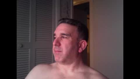 Snapshot of oceanmanx chatting on April 1, 2:23 am Ocean online show from April 1, 2:23 am